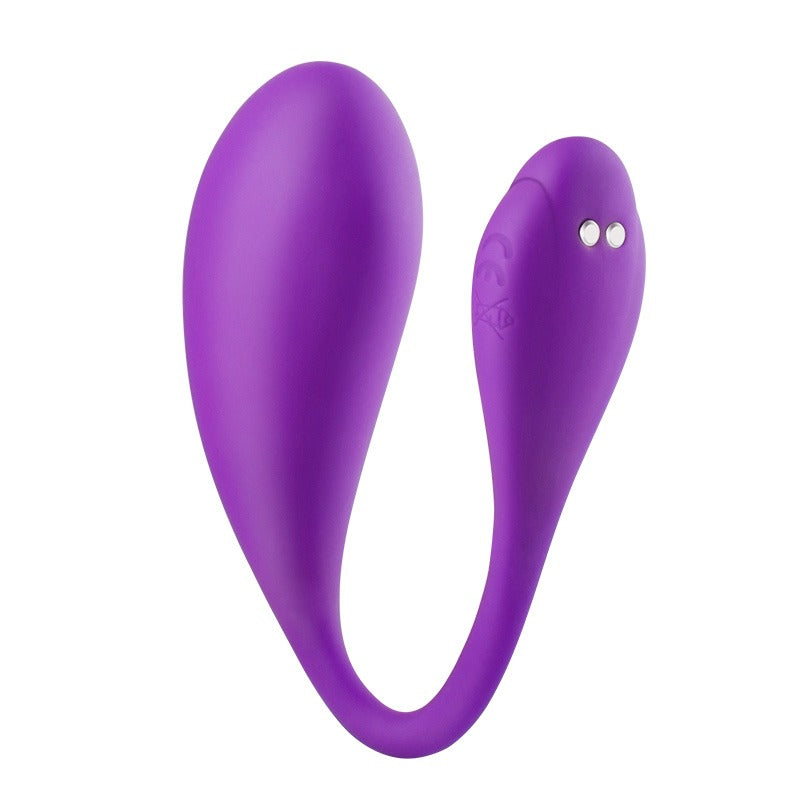 You'n'me: Baddy's Wearable pleasuring toy