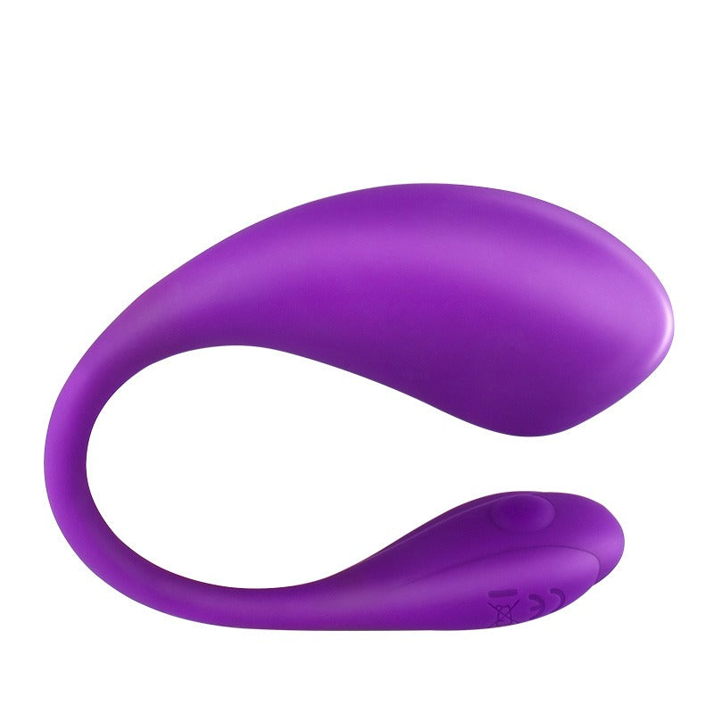 You'n'me: Baddy's Wearable pleasuring toy